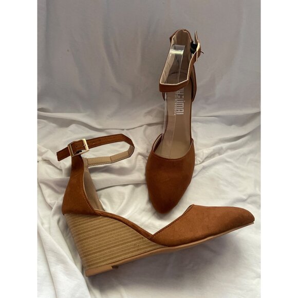 Brown Faux Suede Ankle Strap Wedge Heels Size 11 Womans Cross - Picture 1 of 7